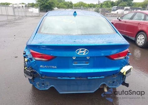 2017 Hyundai Elantra Se/Value/Limited z USA, uszkodzony, nr VIN 5NPD84LF7HH196695
